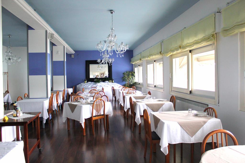 Hotel Marina 첼레리구레 외부 사진
